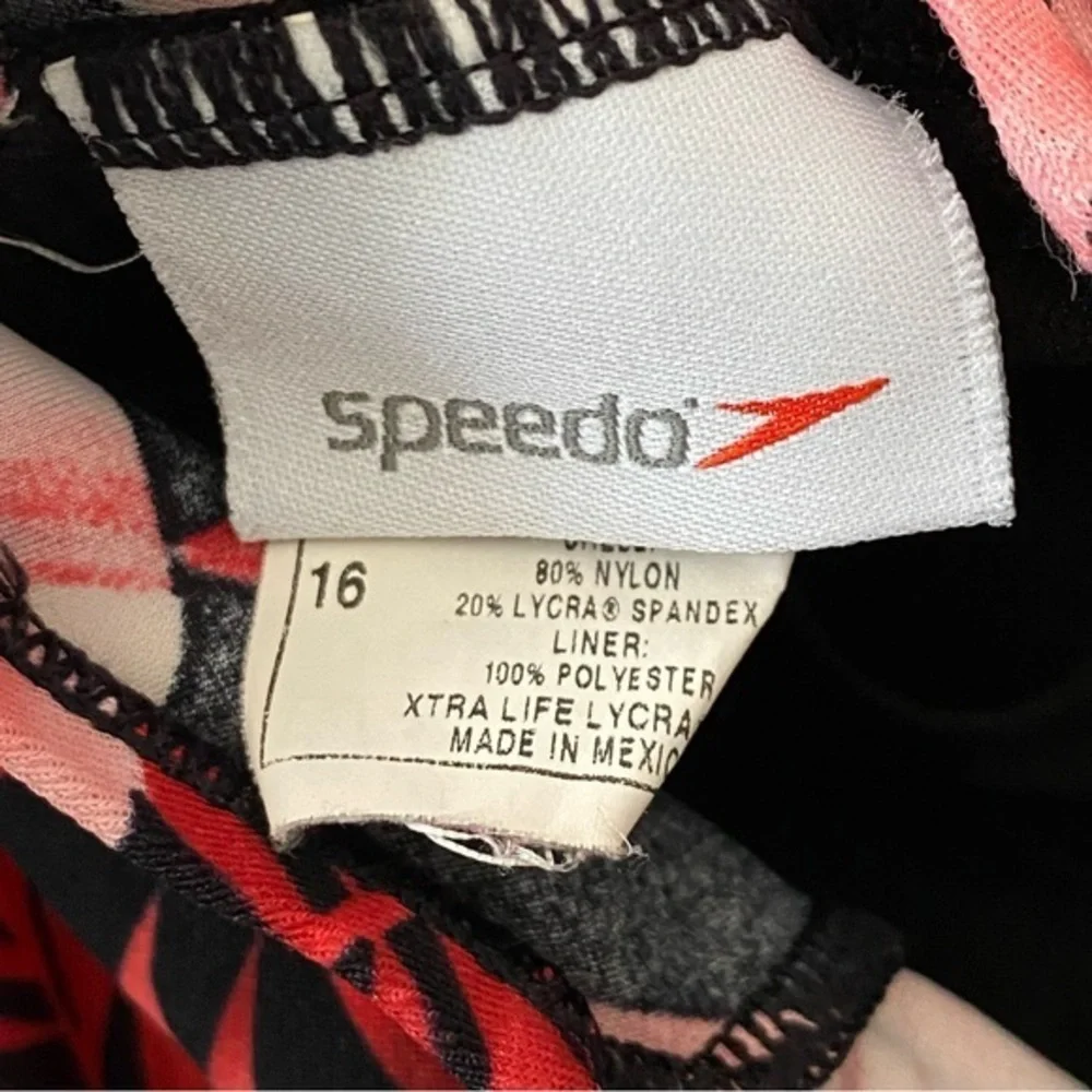 Speedo Swimsuit‎ Size 16 Women’s One Piece